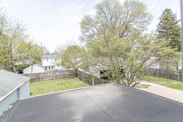 2426 Berdan Avenue, Toledo, OH 43613