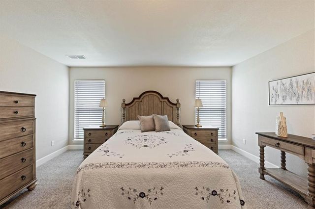 7528 Arapahoe Drive, Shawnee, KS 66227