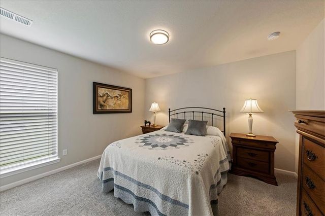 7528 Arapahoe Drive, Shawnee, KS 66227