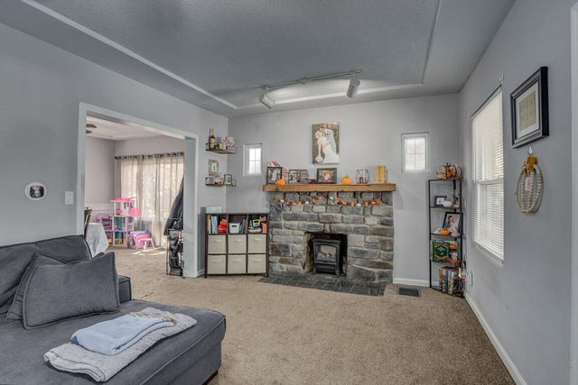 104 W 2nd Street, Silver Grove, KY 41085