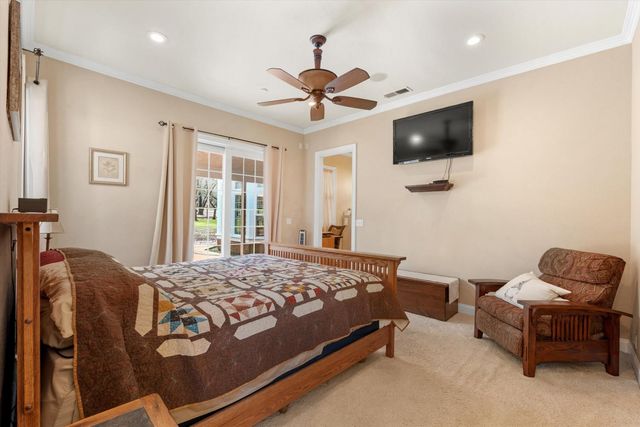 2661 Oak Lane Dr, Rescue, CA 95672