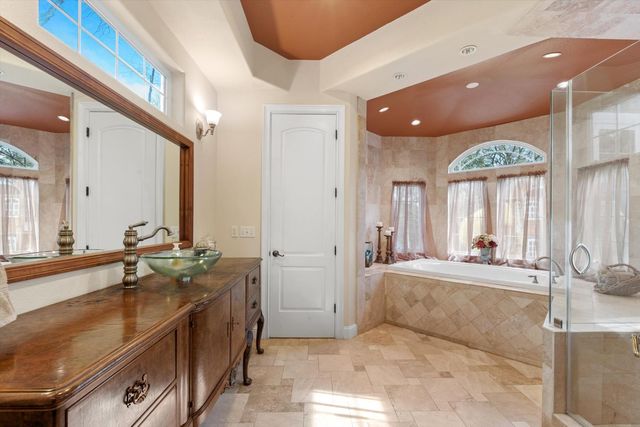 2661 Oak Lane Dr, Rescue, CA 95672