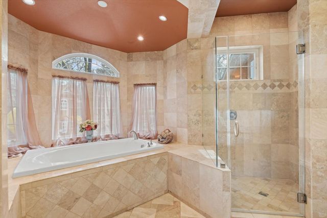 2661 Oak Lane Dr, Rescue, CA 95672