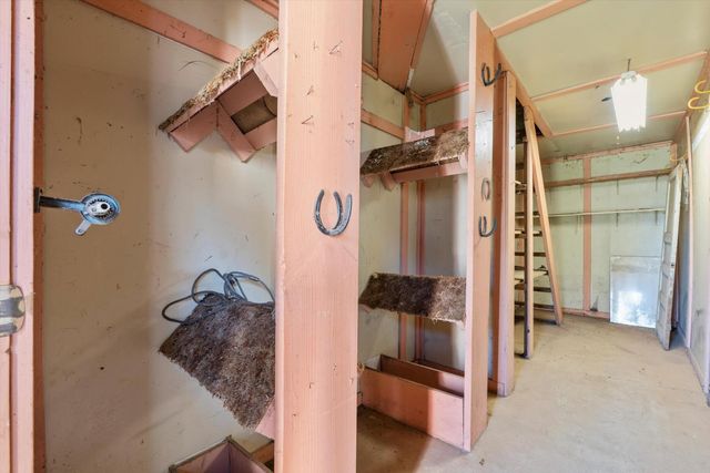 2661 Oak Lane Dr, Rescue, CA 95672