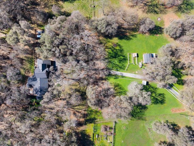 2661 Oak Lane Dr, Rescue, CA 95672