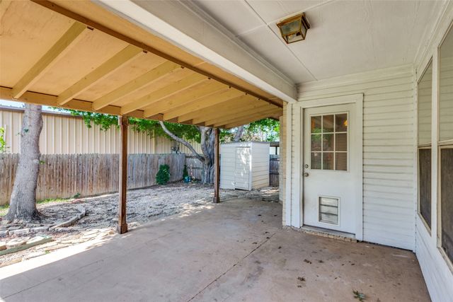 1606 Fern Drive, Mansfield, TX 76063