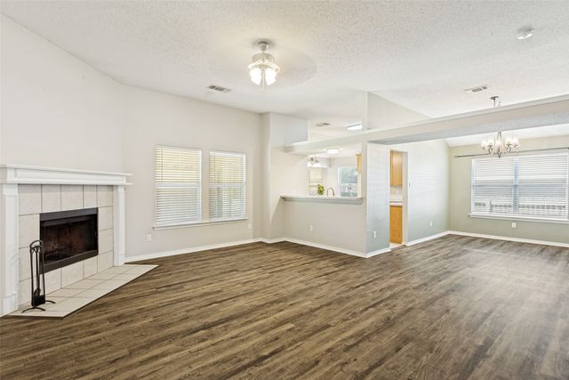 1606 Fern Drive, Mansfield, TX 76063