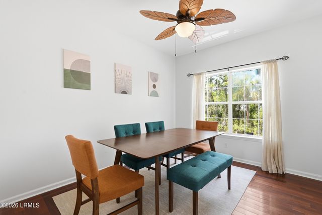 10 Pine Burr Road # 5, Hilton Head Island, SC 29926
