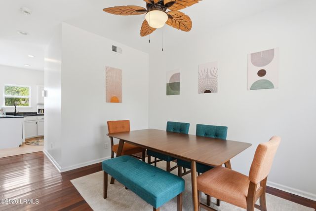 10 Pine Burr Road # 5, Hilton Head Island, SC 29926
