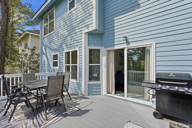 10 Pine Burr Road # 5, Hilton Head Island, SC 29926