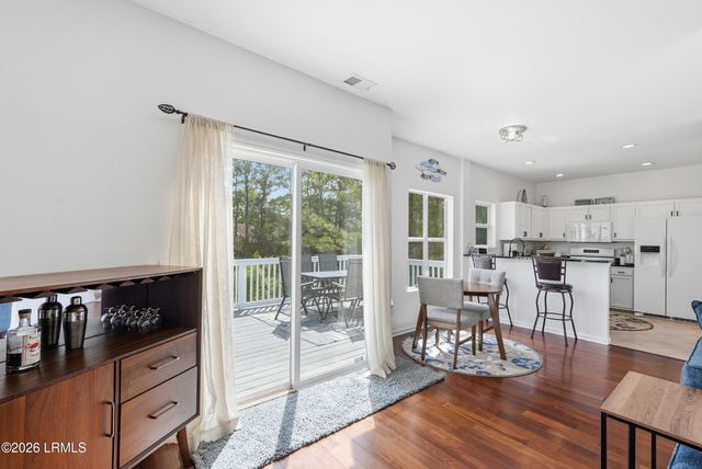 10 Pine Burr Road # 5, Hilton Head Island, SC 29926