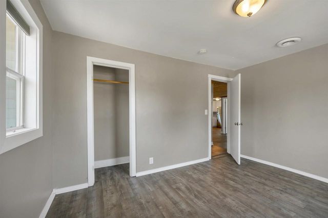 524 S 6TH STREET, De Pere, WI 54115