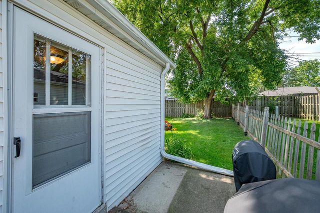 524 S 6TH STREET, De Pere, WI 54115