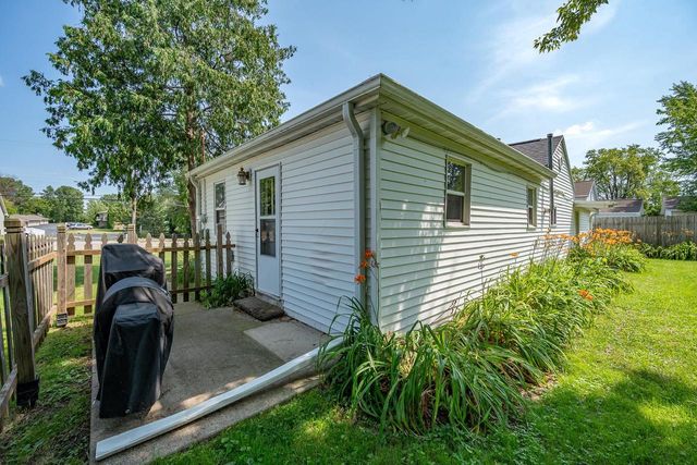 524 S 6TH STREET, De Pere, WI 54115