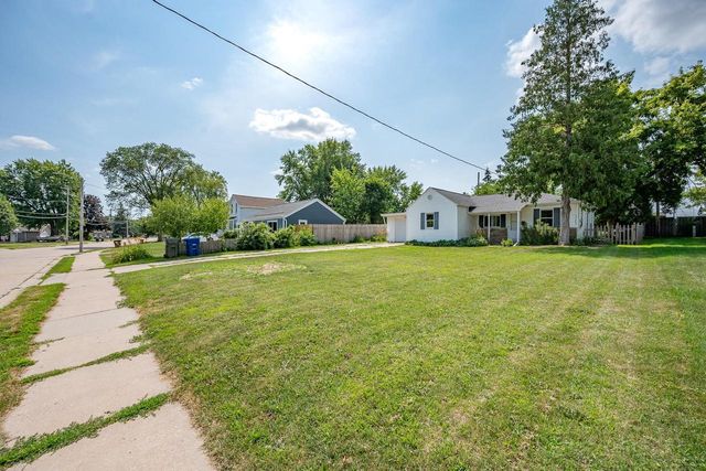 524 S 6TH STREET, De Pere, WI 54115