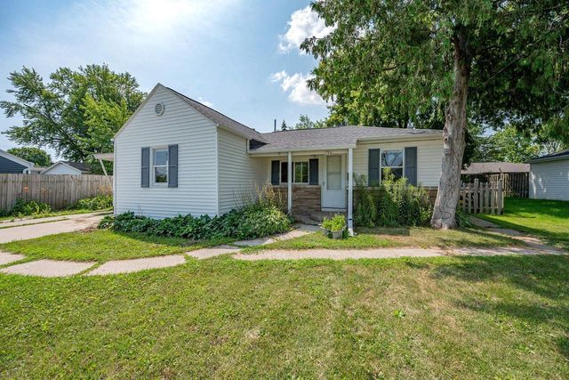 524 S 6TH STREET, De Pere, WI 54115