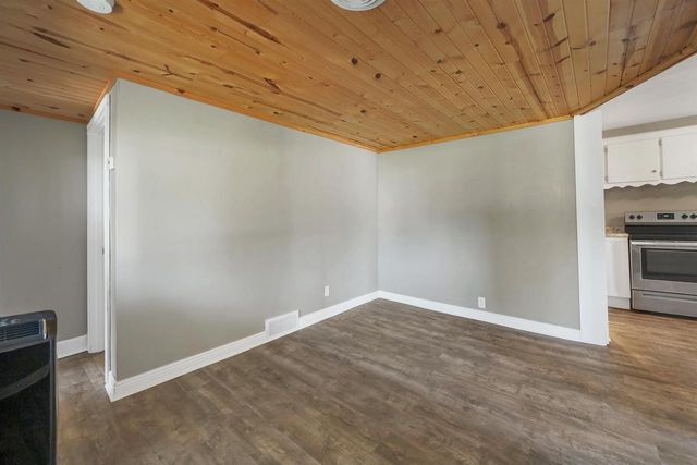 524 S 6TH STREET, De Pere, WI 54115