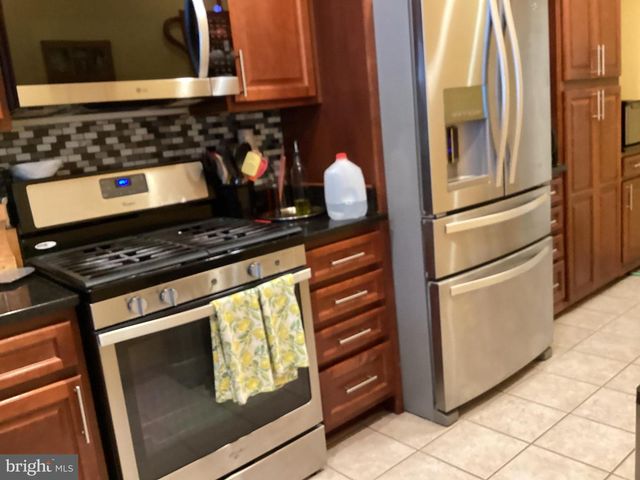 12909 CORREEN HILLS DR, Bristow, VA 20136