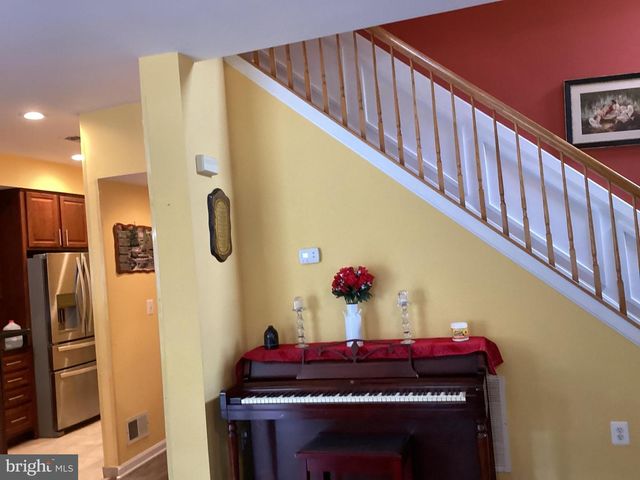 12909 CORREEN HILLS DR, Bristow, VA 20136