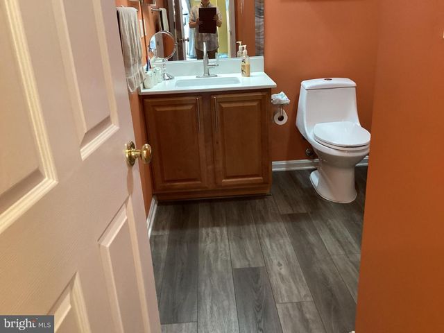 12909 CORREEN HILLS DR, Bristow, VA 20136