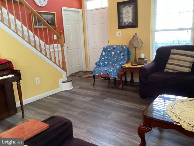 12909 CORREEN HILLS DR, Bristow, VA 20136