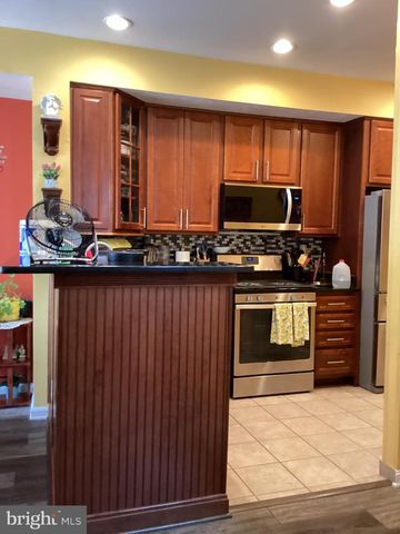 12909 CORREEN HILLS DR, Bristow, VA 20136