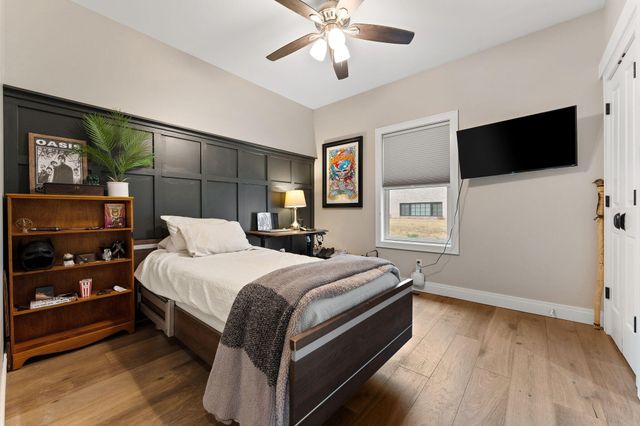 2309 Throughwoods Drive, Valparaiso, IN 46385