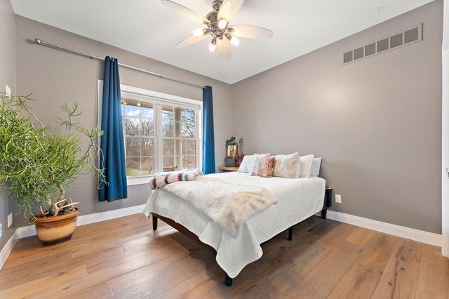 2309 Throughwoods Drive, Valparaiso, IN 46385