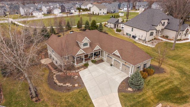 2309 Throughwoods Drive, Valparaiso, IN 46385