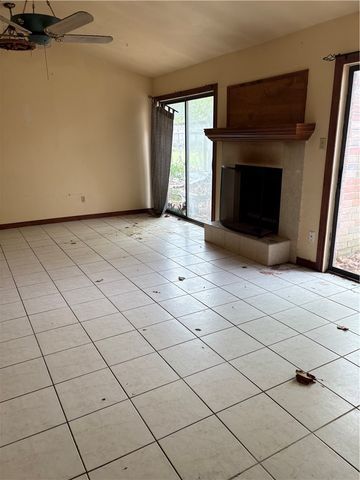 122 Saint Peter, Rockport, TX 78382