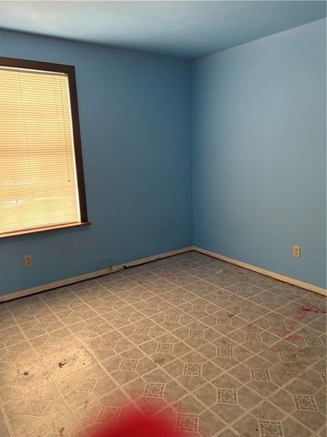 122 Saint Peter, Rockport, TX 78382