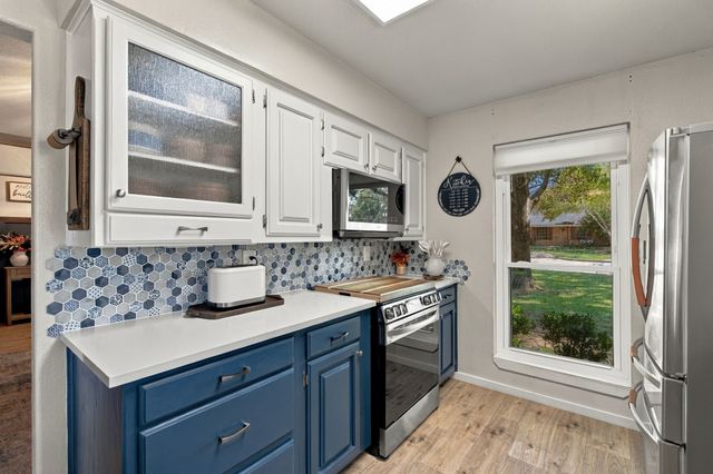 601 Cimarron Trail, Southlake, TX 76092