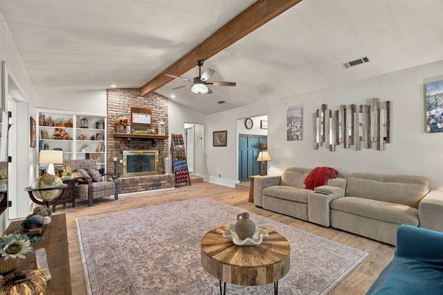 601 Cimarron Trail, Southlake, TX 76092