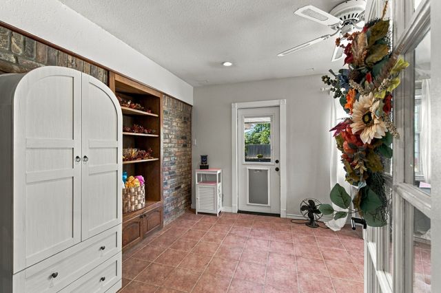 601 Cimarron Trail, Southlake, TX 76092