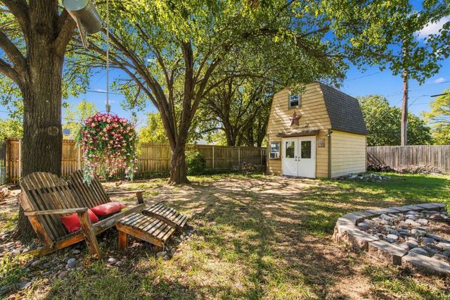 601 Cimarron Trail, Southlake, TX 76092
