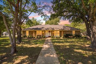 601 Cimarron Trail, Southlake, TX 76092