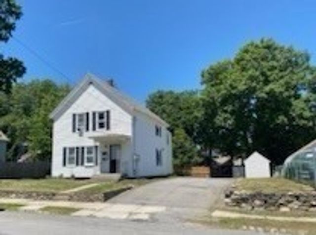 56 Harrison St, Leominster, MA 01453