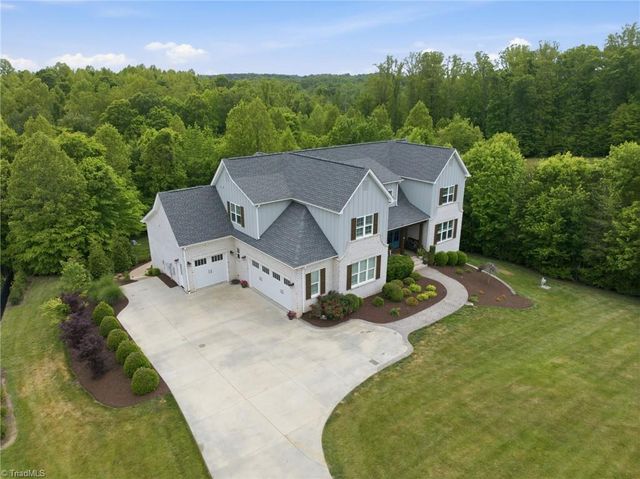 8609 Robert Jessup Drive, Greensboro, NC 27455