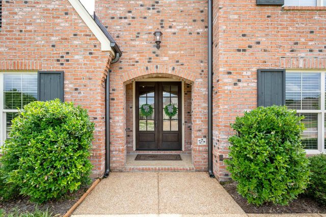 455 SAUNDERS CREEK CIR, Rossville, TN 38066