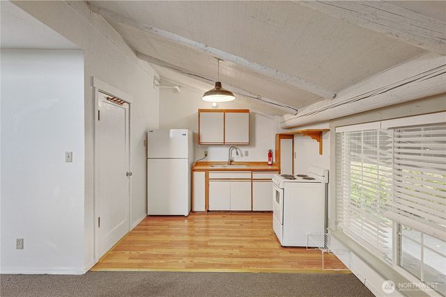 3518 52nd Street E, Tacoma, WA 98443