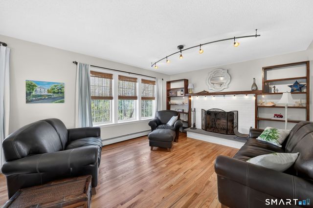 198 North Farms Road, Coventry, CT 06238