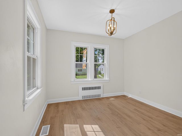 2315 Kenwood Avenue, Fort Wayne, IN 46805