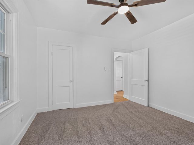 2315 Kenwood Avenue, Fort Wayne, IN 46805