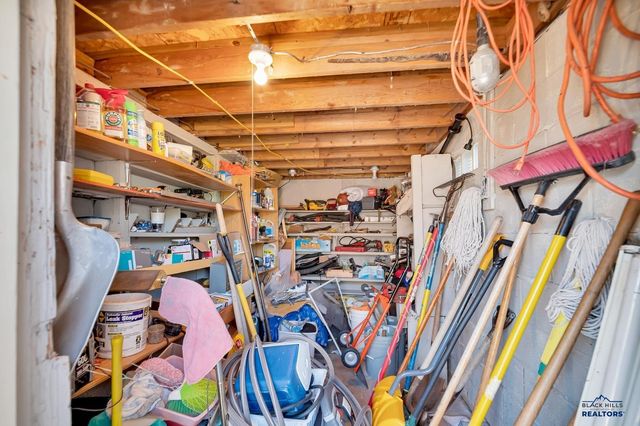 924 SILVER ST, Rapid City, SD 57701