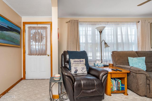 73 Thatcher Street, Bethlehem, NY 12158