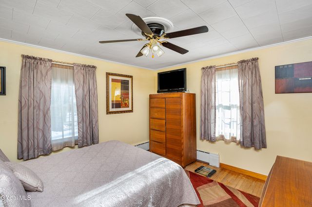 73 Thatcher Street, Bethlehem, NY 12158