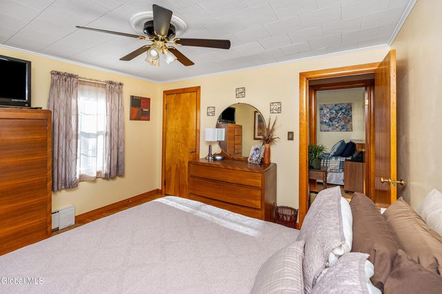 73 Thatcher Street, Bethlehem, NY 12158