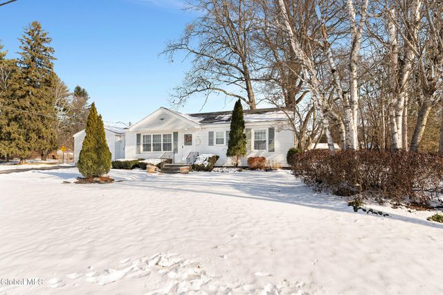 73 Thatcher Street, Bethlehem, NY 12158