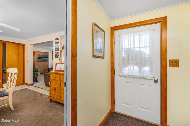 73 Thatcher Street, Bethlehem, NY 12158