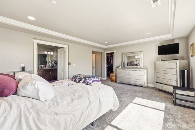 35703 20th Avenue SW, Federal Way, WA 98023